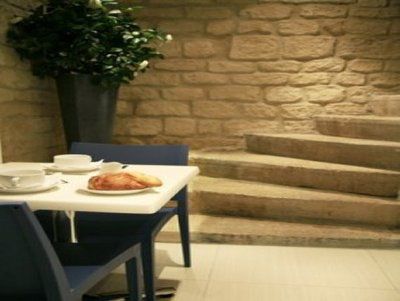 De Nemours Hotel 2*