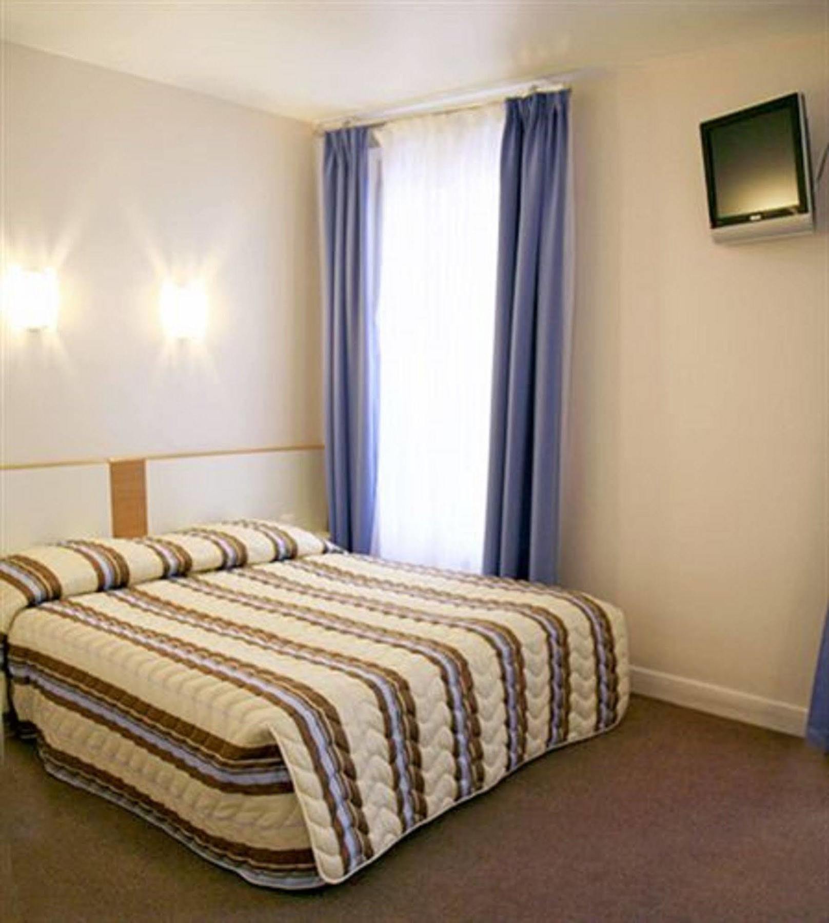 De Nemours Hotel Paris